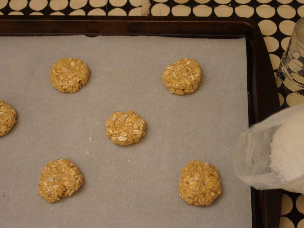 Salted EspressoOat Cookies with Nutella Cream strawberryplum