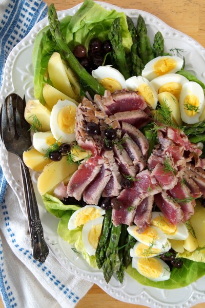 Tuna & Asparagus Niçoise Salad