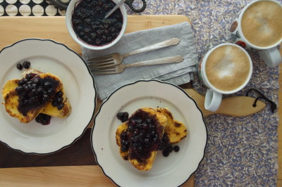 Cornmeal-Buttermilk French Toast with Maple-Blueberry Sauce