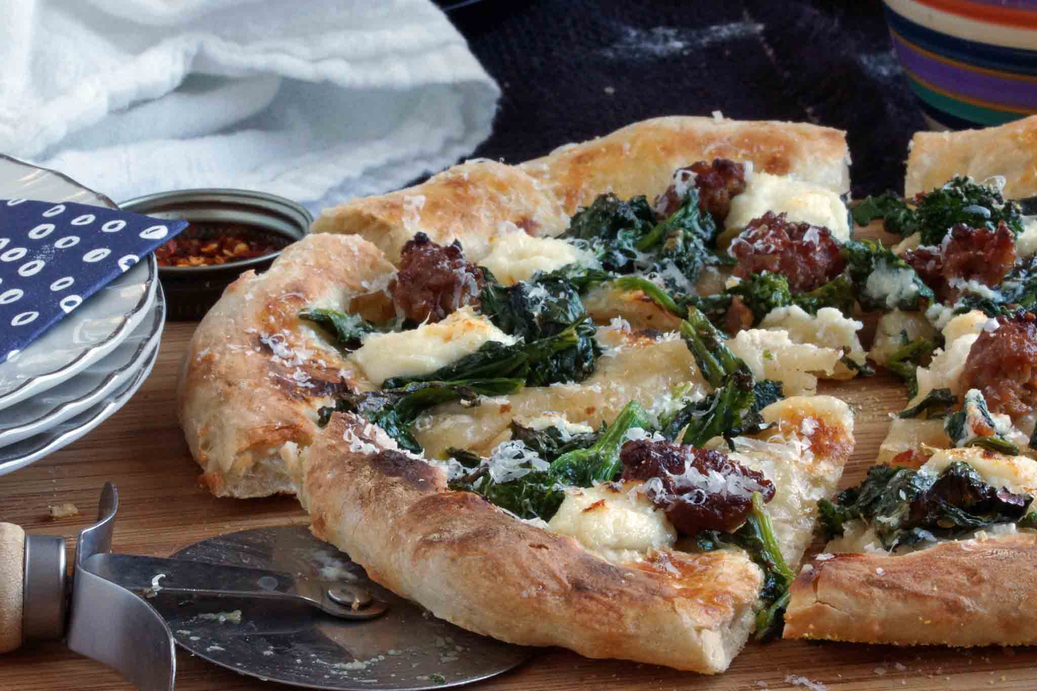Broccoli Rabe, Italian Sausage & Ricotta Pizza strawberryplum